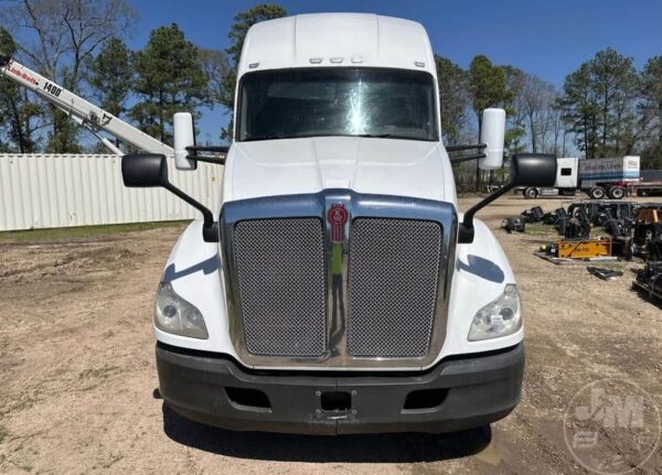 2018 KENWORTH T680 CUMMINS ISX15 400 HP, ENGINE Gallery-1