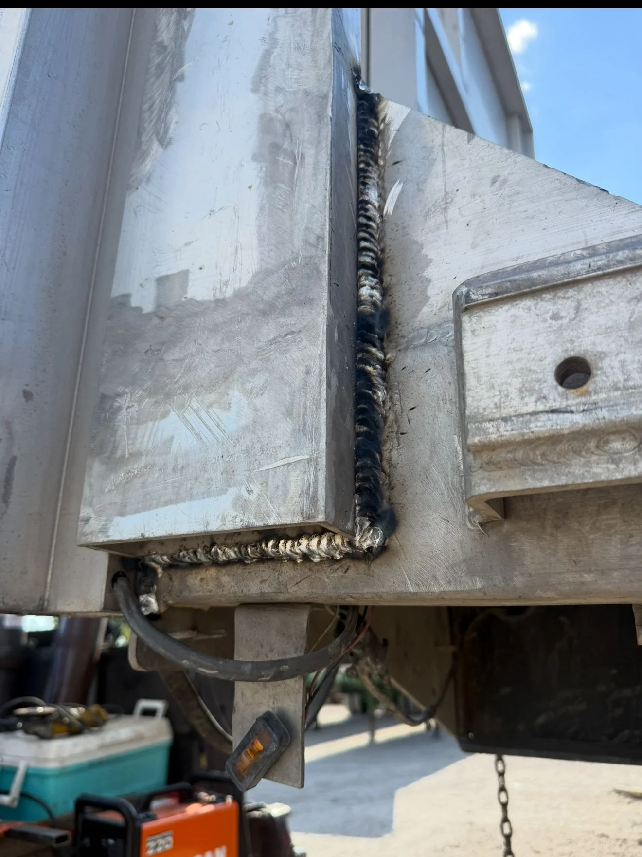 Mobile Aluminum Trailer Repair